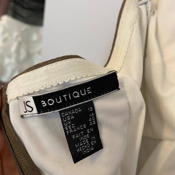 JS Boutique - Picture 8 of 10